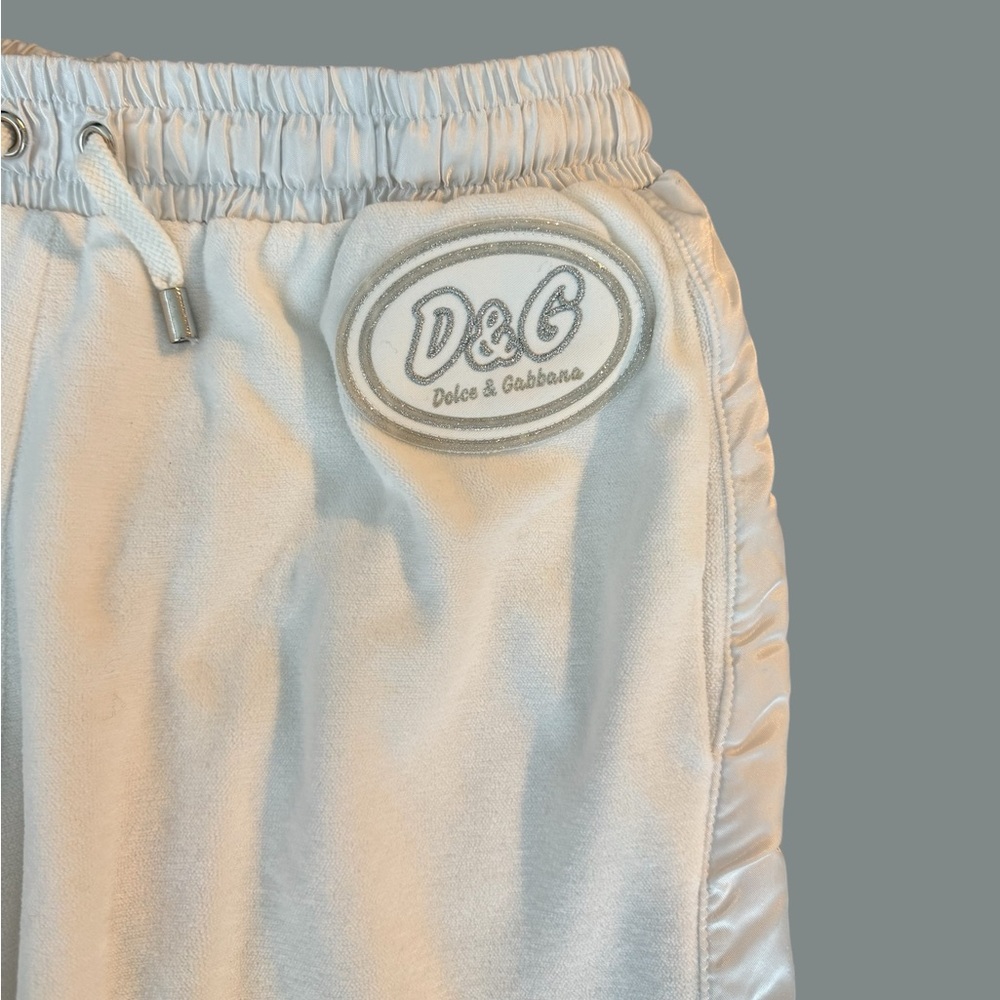 Capri Sweatpants - Picture 2 of 3
